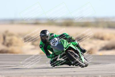 media/Dec-07-2025-CVMA (Sun) [[3e7d2de5dc]]/Race 11-Formula 2-CVMA Hooligans-American Thunder/